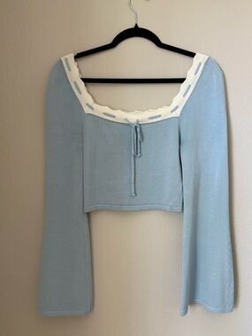 Light Blue Square-Neck Knit Crop Top with Contrasting Trim